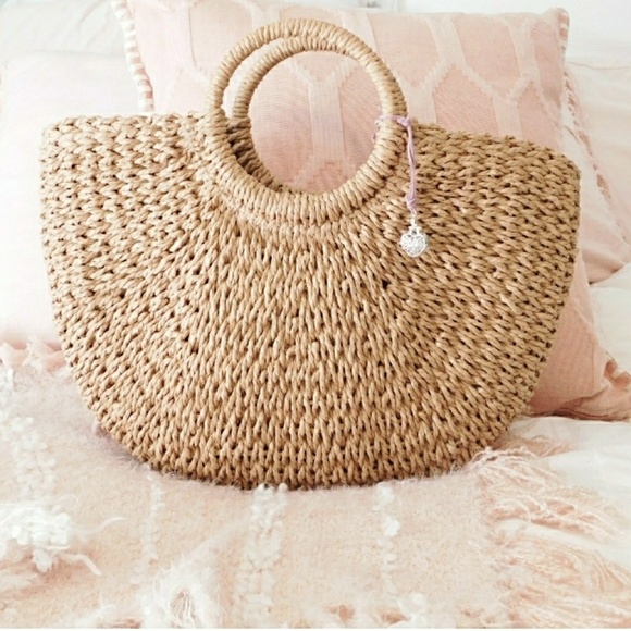 NEW - LARGE BOHO HEART LOCKET WOVEN RATTAN BAG - Picture 2 of 8